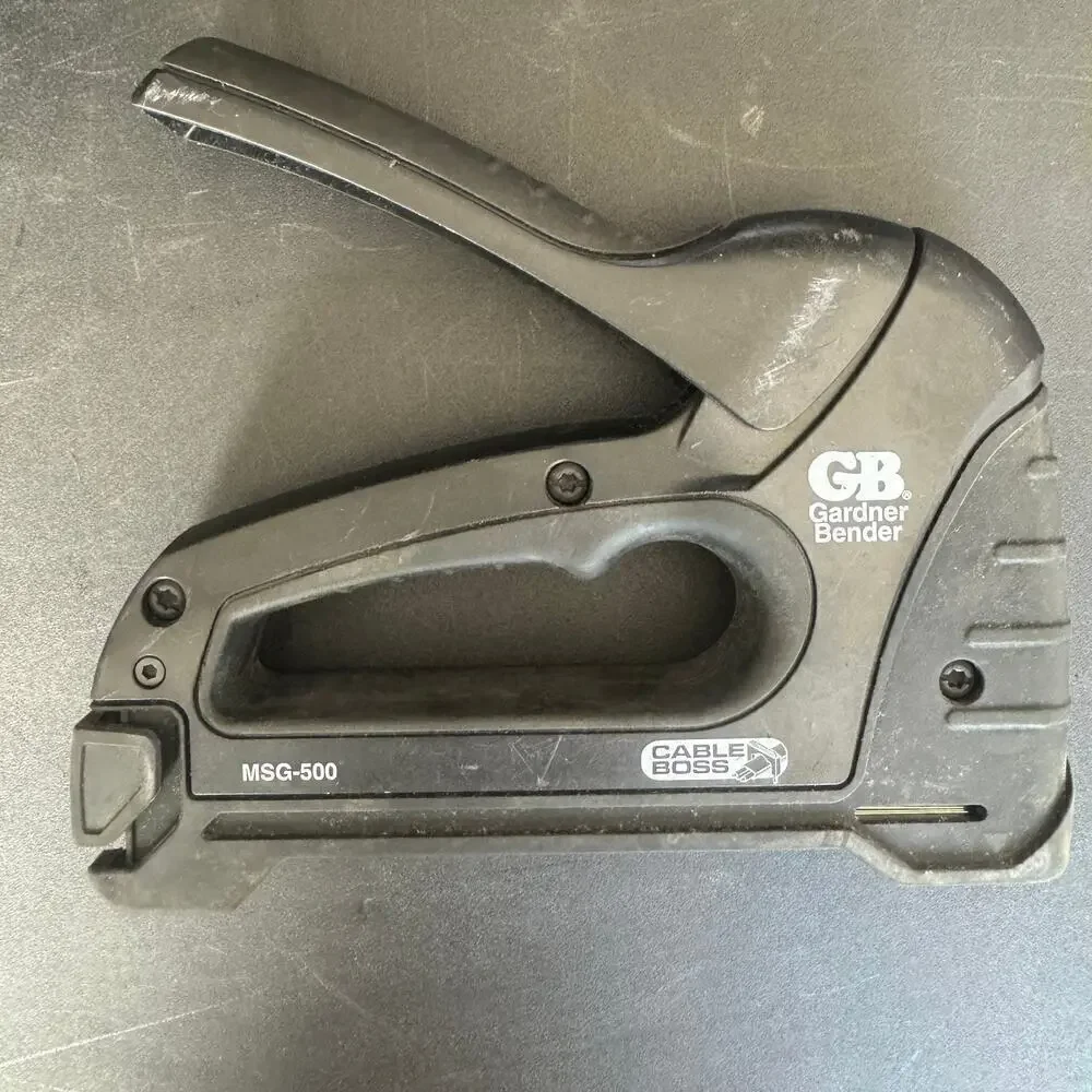 Stanley Sharpshooter Stapler + Gardner Bender Heavy Duty Staple - Picture 7 of 7